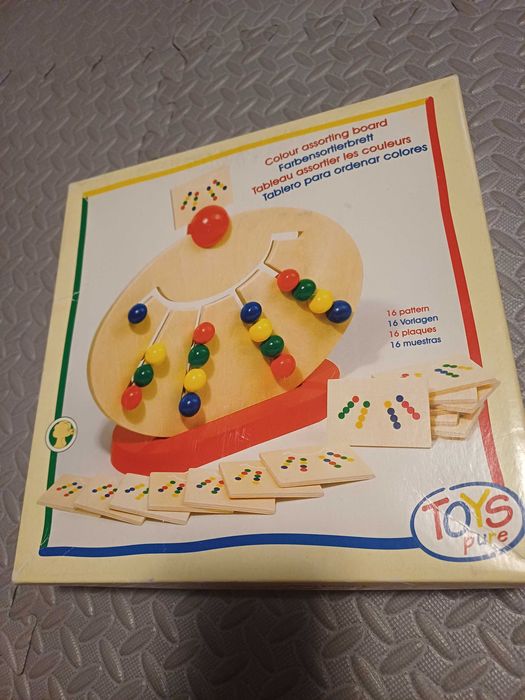 Gra zręcznościowo-logiczna