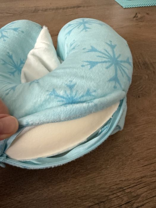 Дитяча плюшева дорожня пошушка Ельза 2-6 р