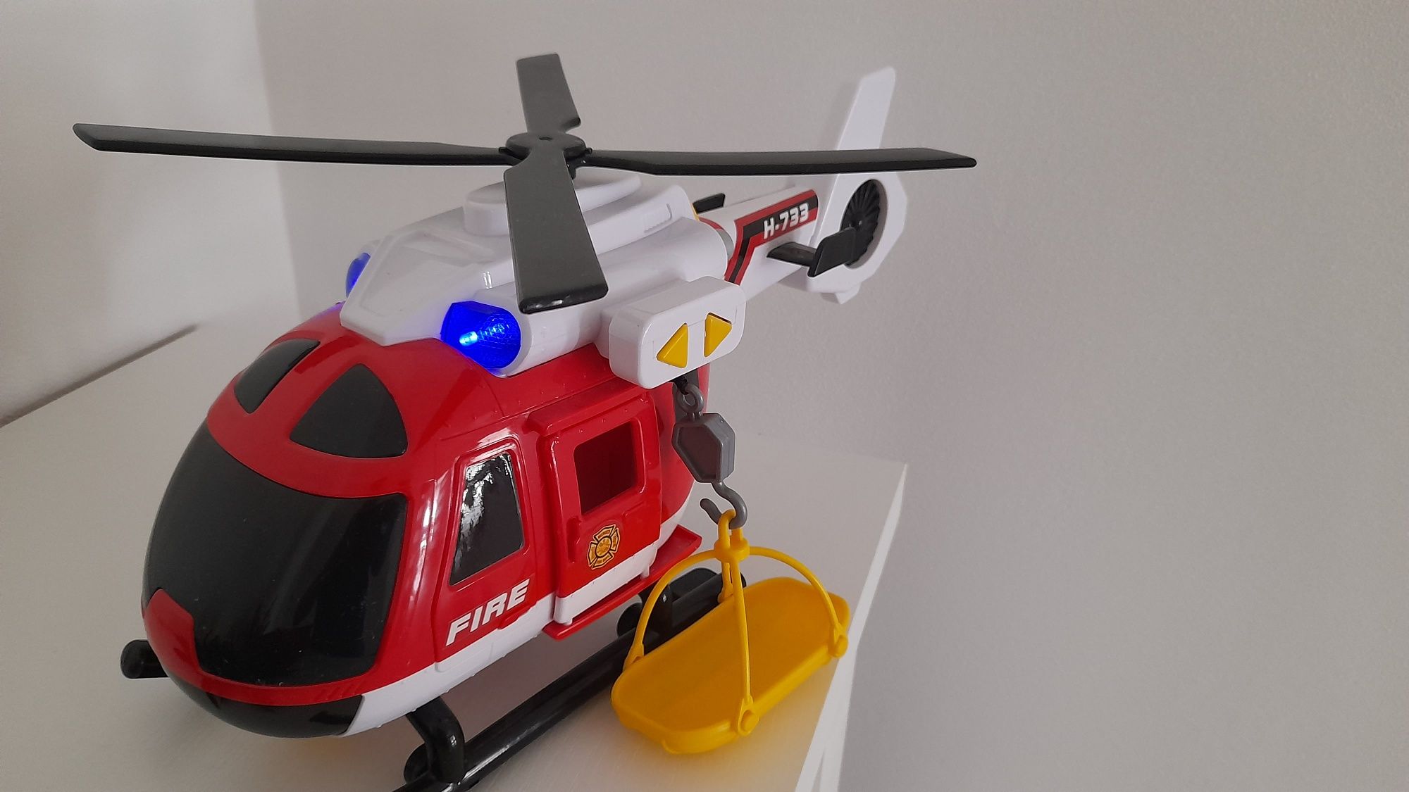 Helikopter na baterie