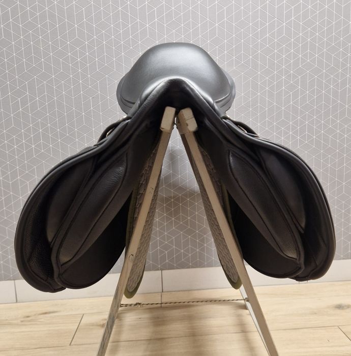 Siodło skokowe Thorowgood T8 Jump 17,5"