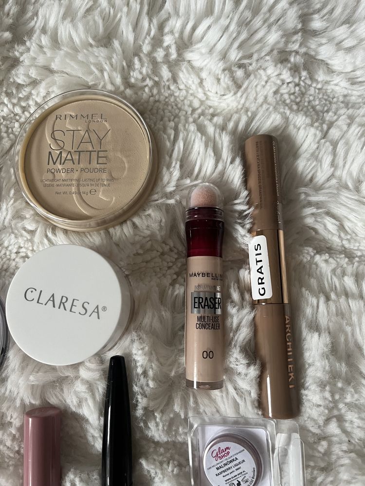 Zestaw kosmetyków do makijażu bourjois catrice glamshop maybelline