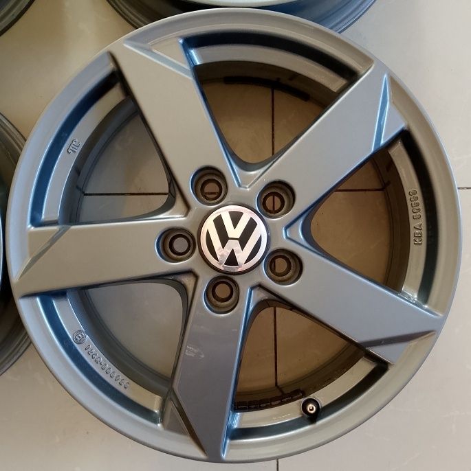 Диски R16/5/112 Rial Volkswagen Golf Skoda Octavia