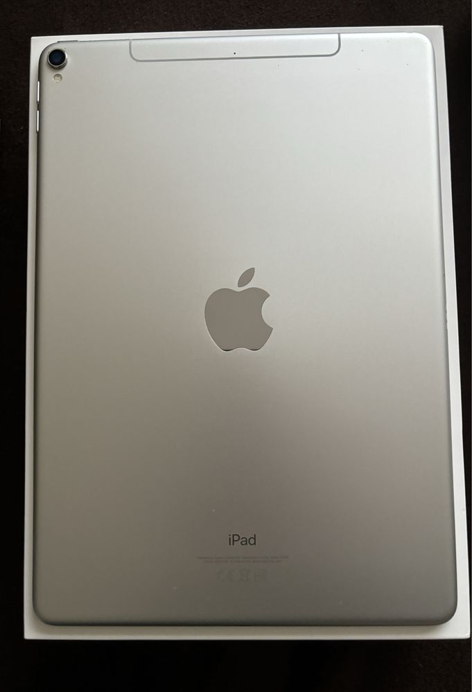 iPad Pro 10.5 64Gb Wi-Fi + Cellular