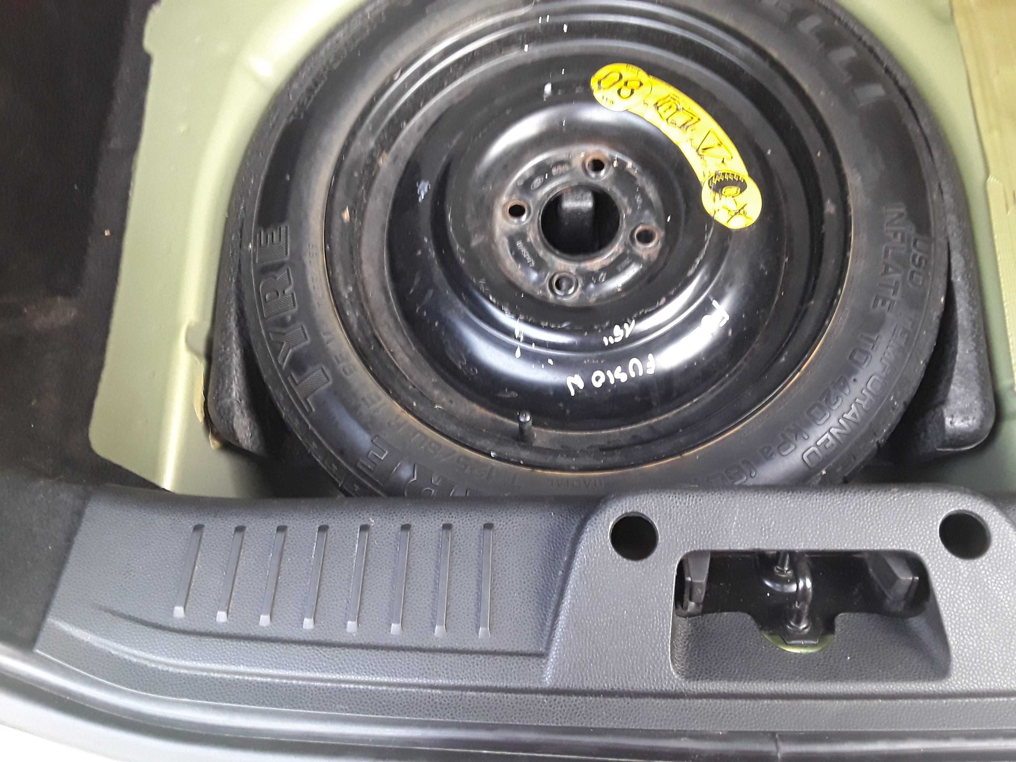 Sprzedam Forda Fieste Mk7  2009  1.25 benzyna