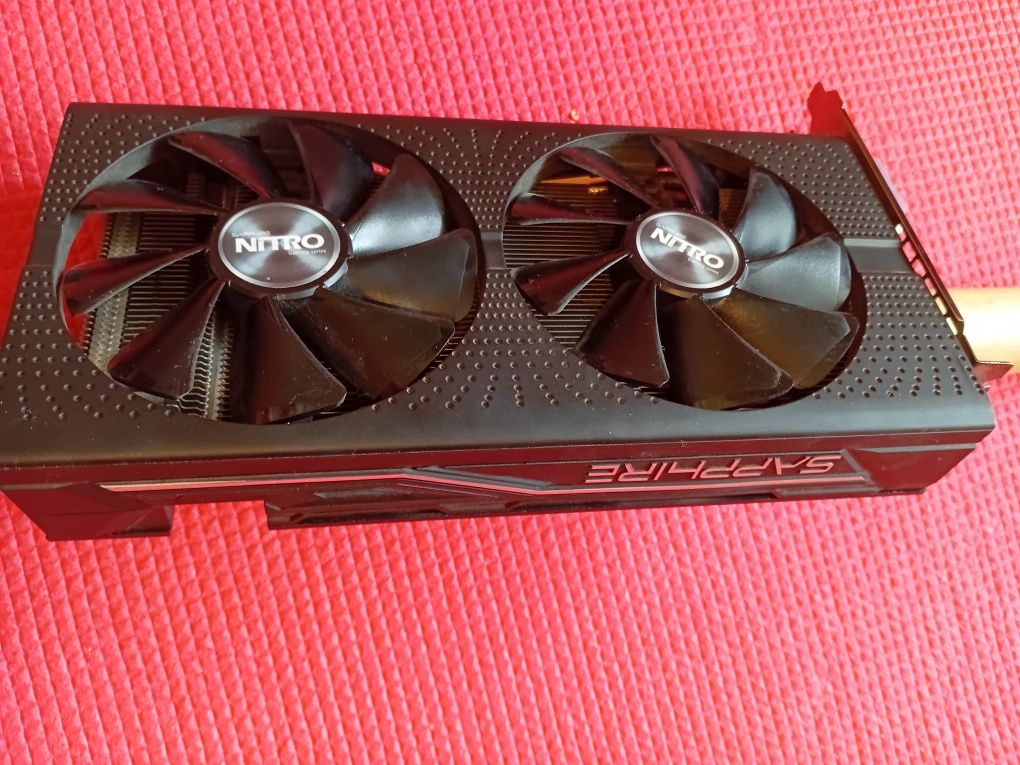 Продам відеокарту 8 Gb SAPPHIRE RX 470