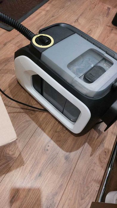 Миючий пилосос SE 3 Compact Home Floor