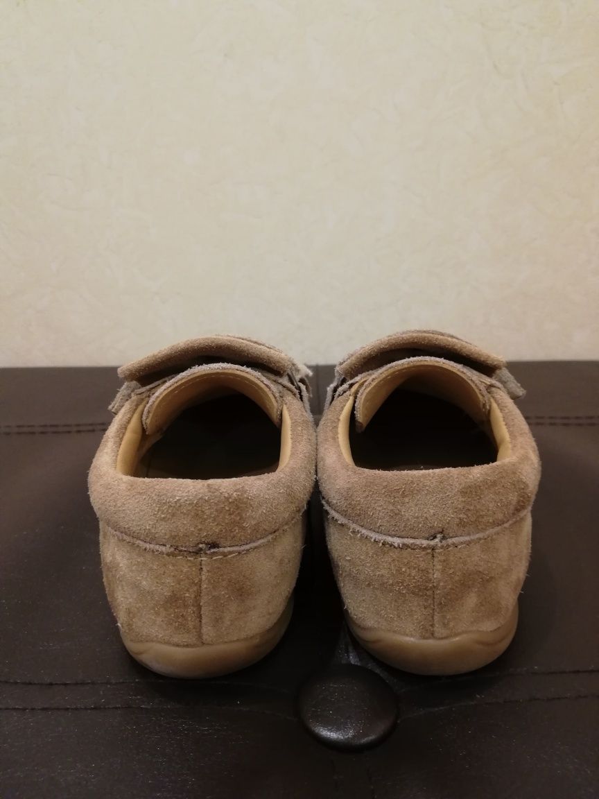 Sapatos de criança em pele "Carneira"