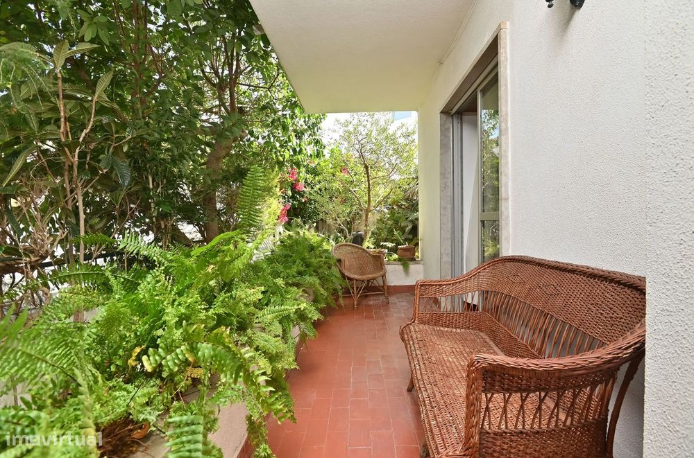 Moradia bifamiliar em Cascais