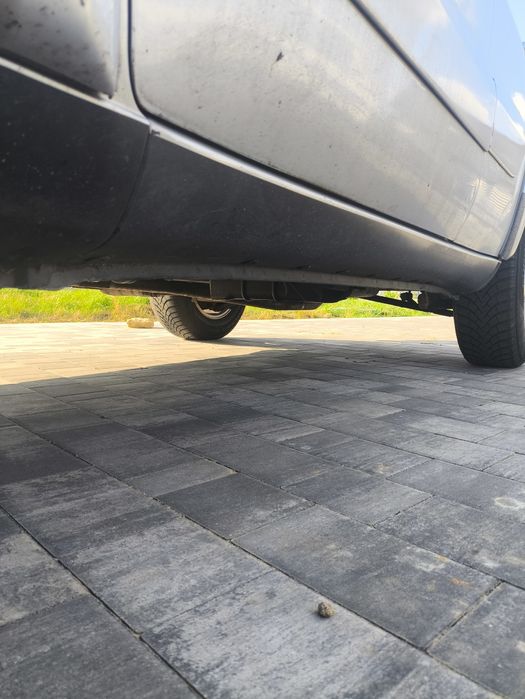Toyota RAV4 II 2003r. D4D 116