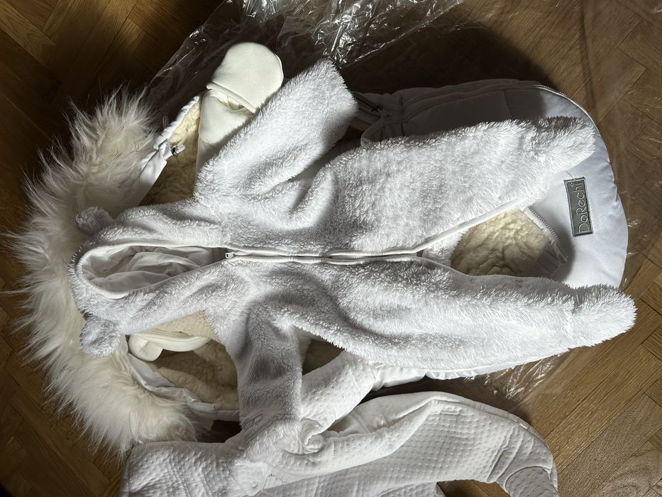 Все включено Зимовий конверт-кокон на овчині і комбінізони і шапочка