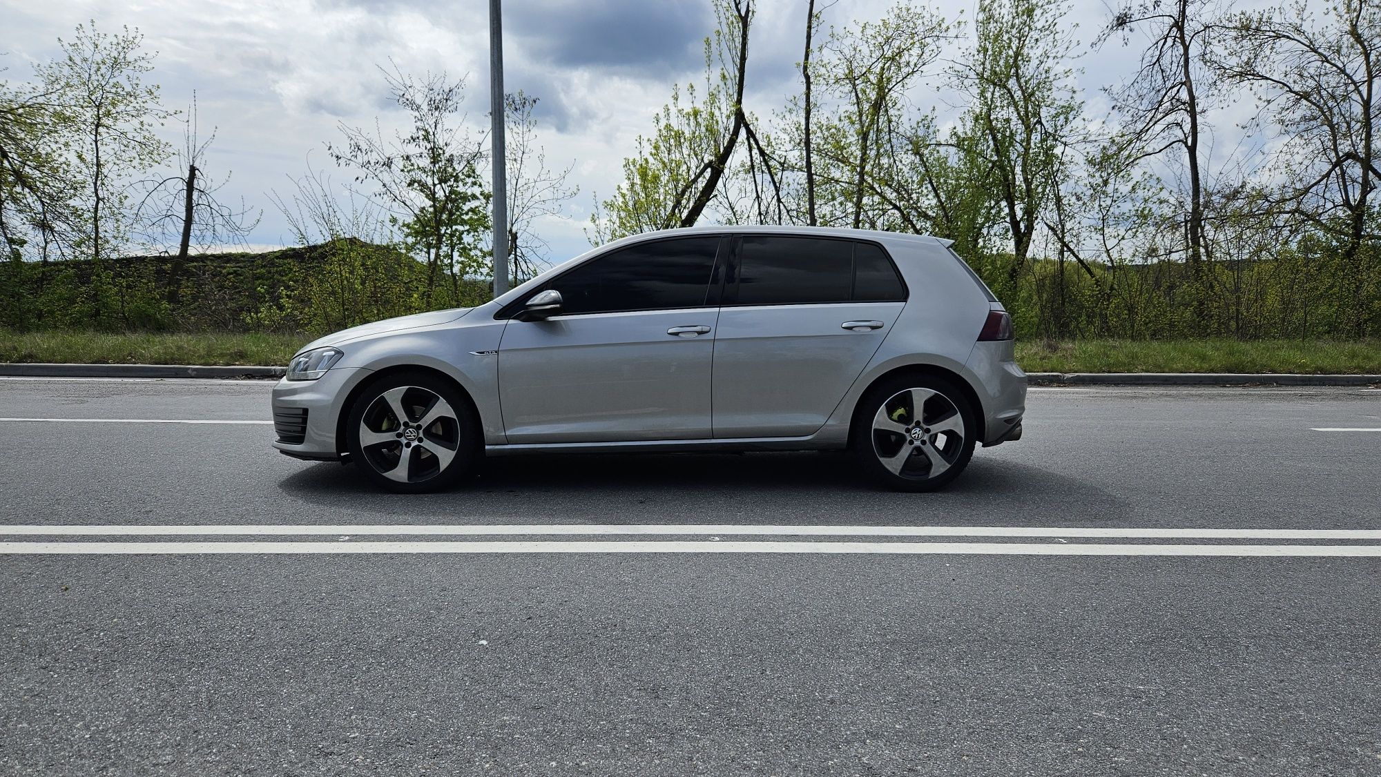 Продам vw golf 7 gtd