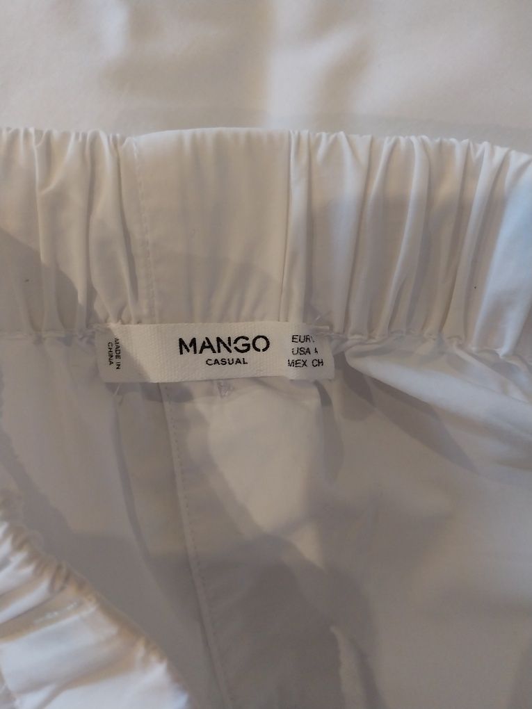 Koszula z odkrytymi ramionami Mango