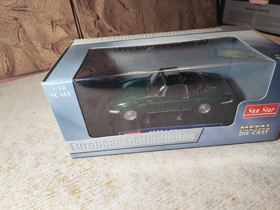 Lotus elan sunstar 1 18