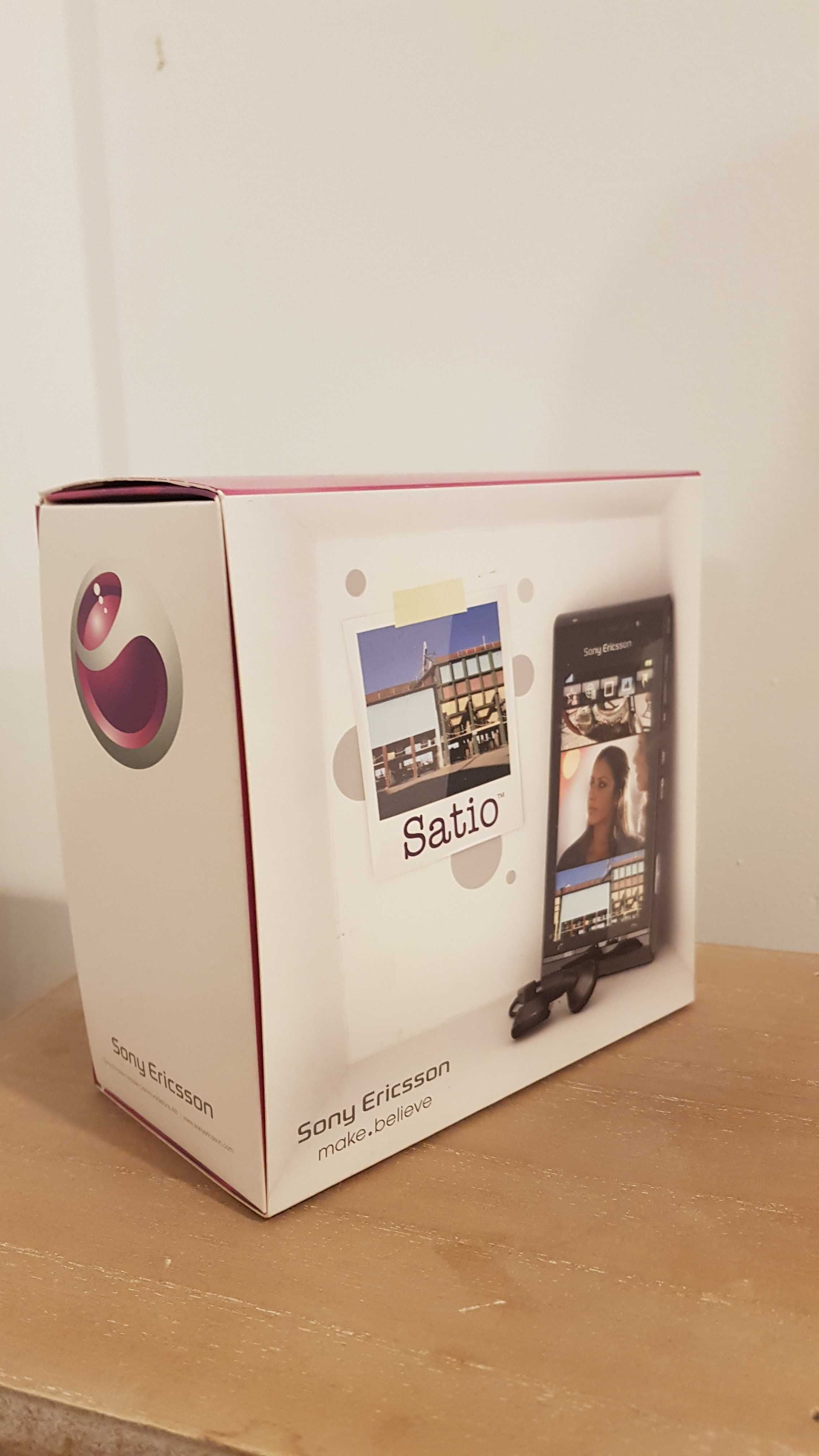 Sony Ericsson Satio U1i Black 3.5" TFT 12Mpx Symbian OS