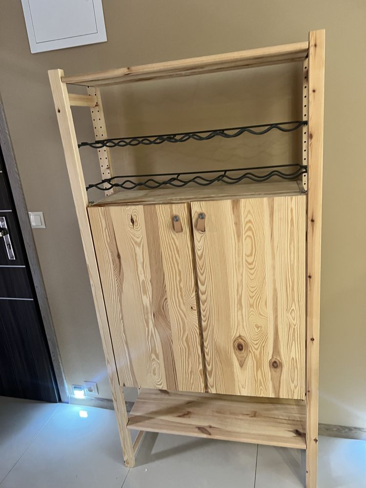 Regał drewniany z szafką i miejscem na napoje Ivar Ikea