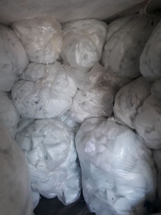 Купляємо отходи синтепона обрізки відходи закупаем сінтіпона поролона