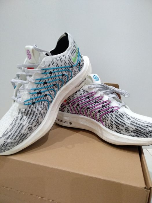 Кросівки чоловічі демісезонні Nike PEGASUS TURBO NN SE FJ1050-100