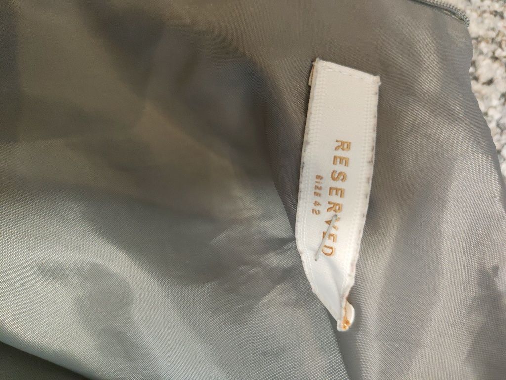 Prosta sukienka midi Reserved rozmiar 42