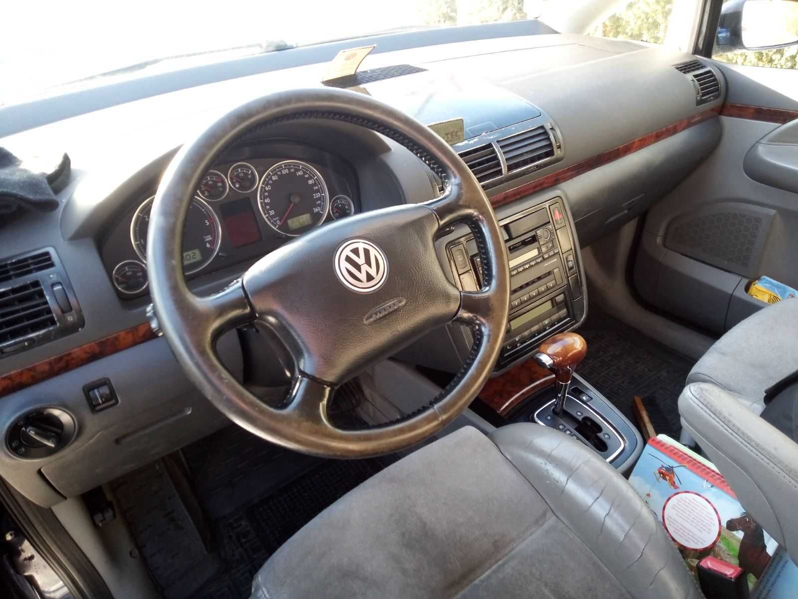 sharan VW 2002р. дизель 1,9 автомат