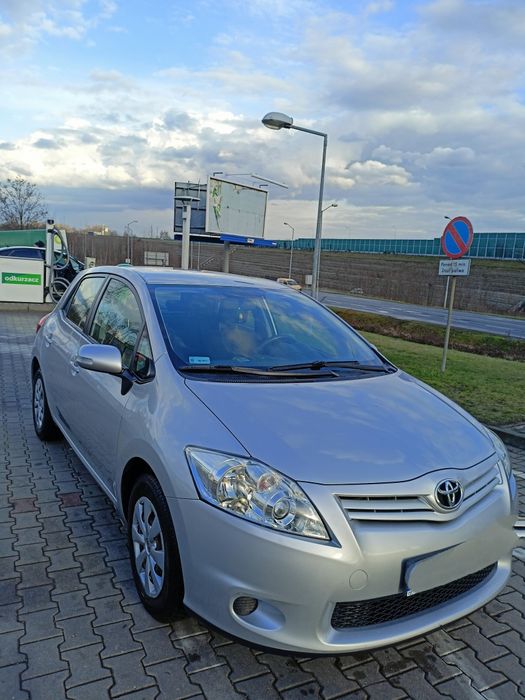 Toyota Auris 2013 r. I rej. 2014 r. Pierwszy właściciel