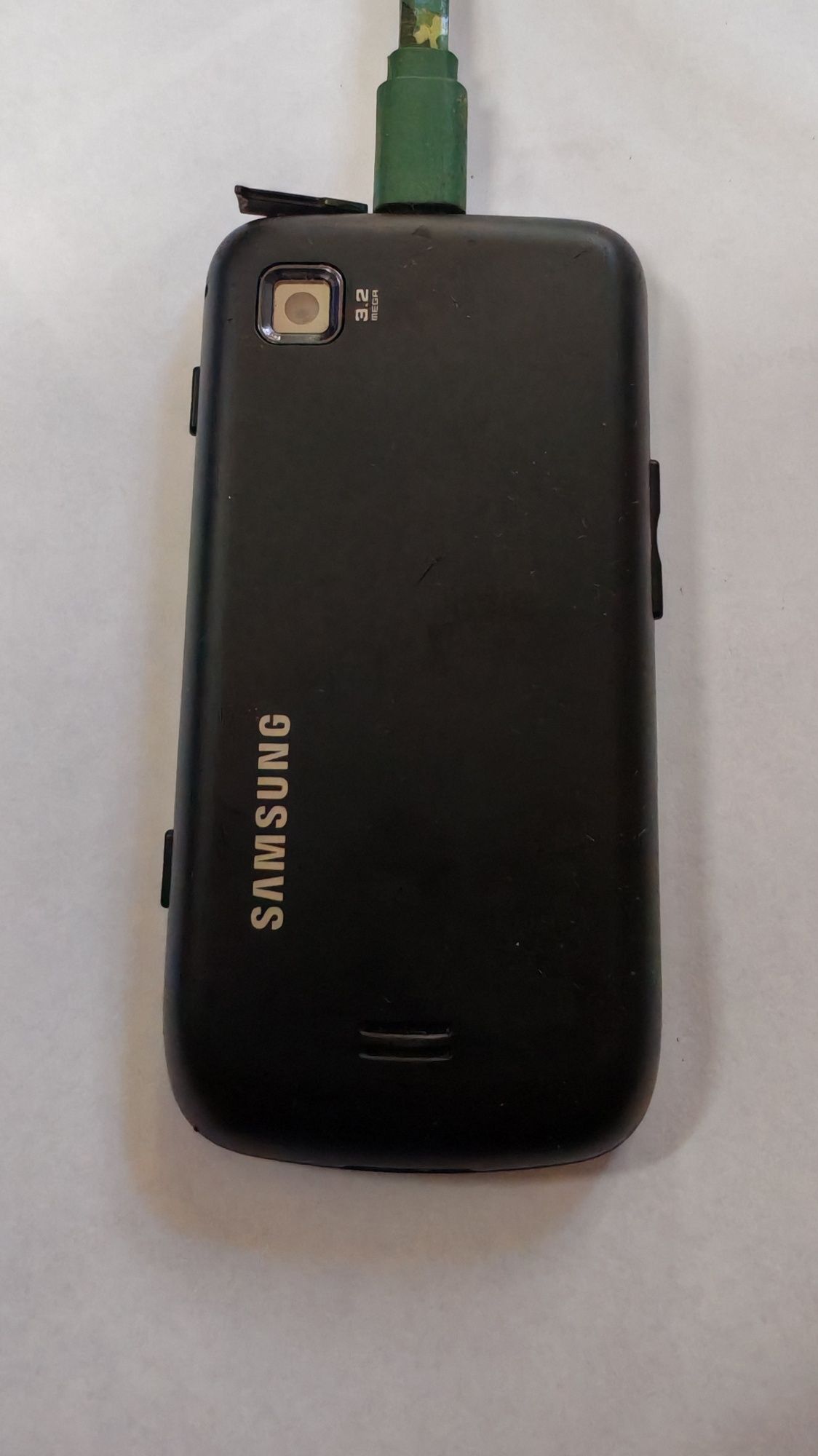 Sprzedam telefonik Samsung GT- I570