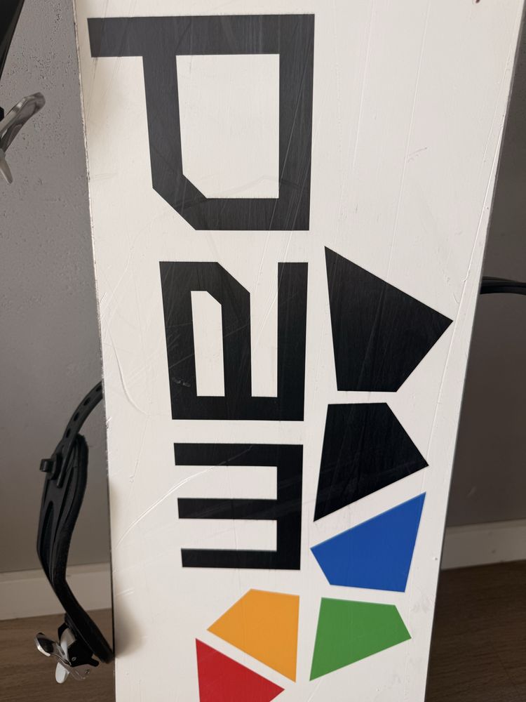 Sprzedam deska snowboarfowa 157 cm dlugosci