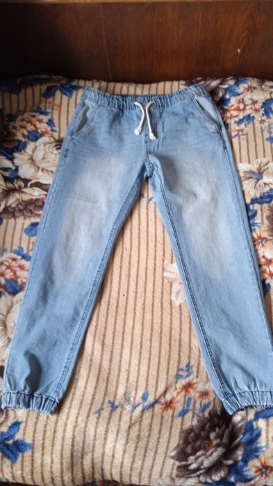 Джинси- джогери- джинси.