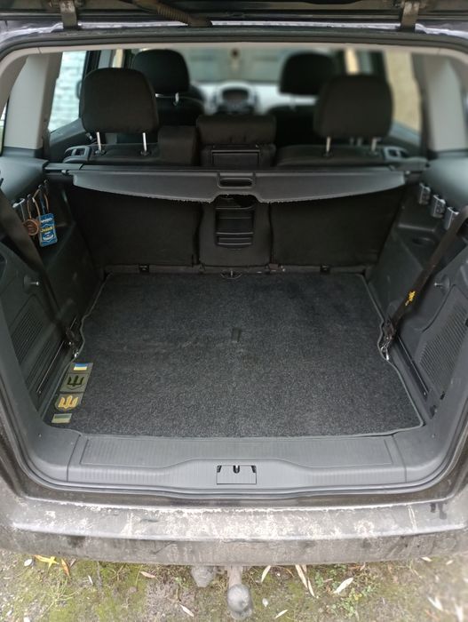 Продам Опель зафіра В