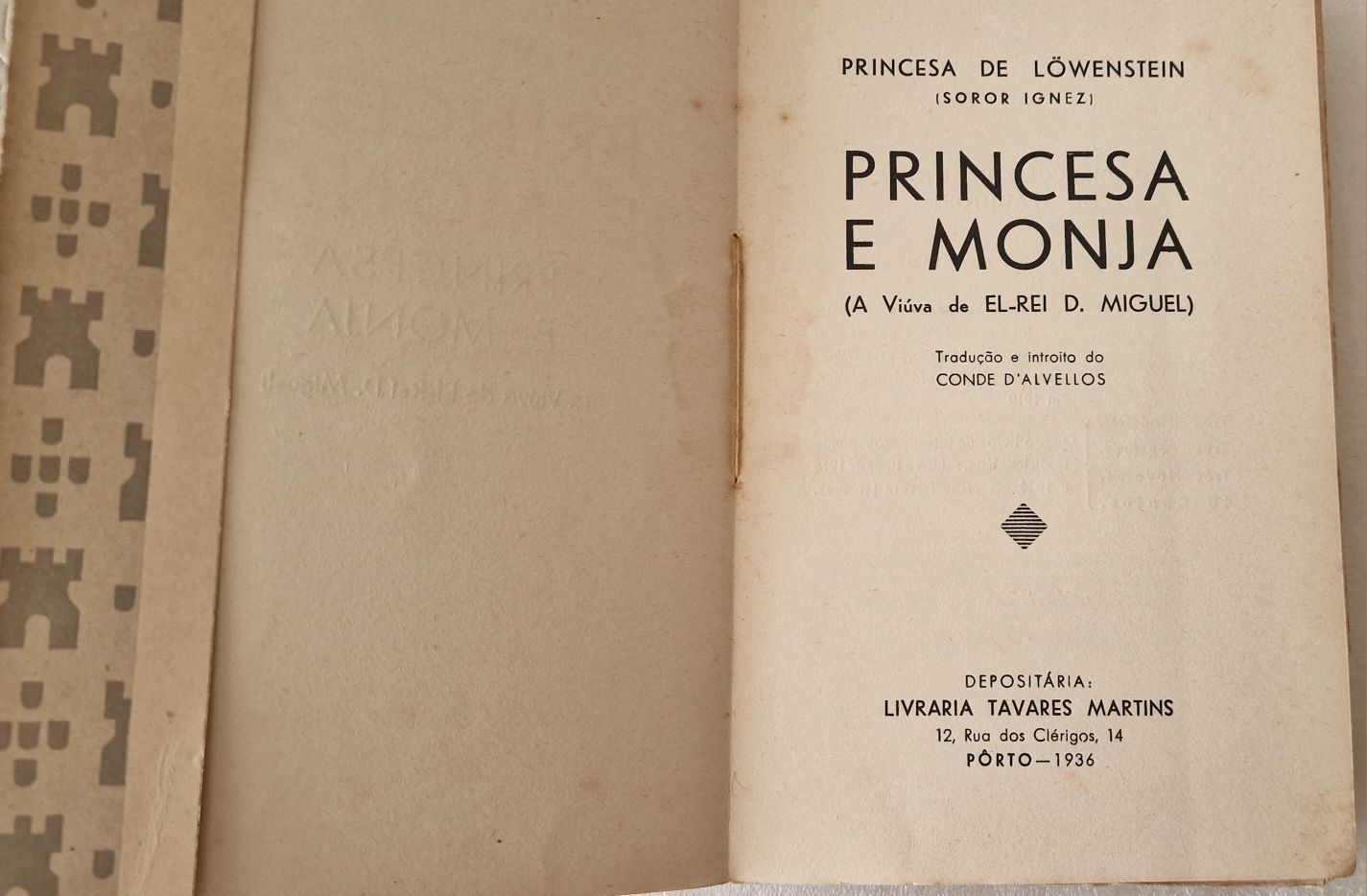 Livro  Antigo-A princesa  e a Monja