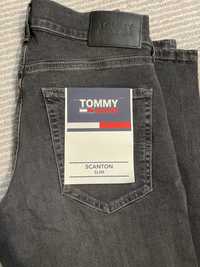 spodnie męskie Tommy Jeans, model Scanton Slim, kolor - Denim Black