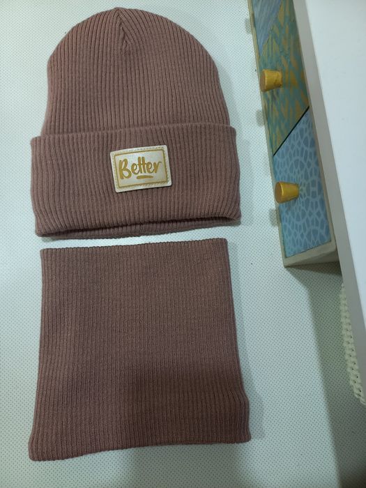 Шапка і хомут (весна,осінь) для дівчинки