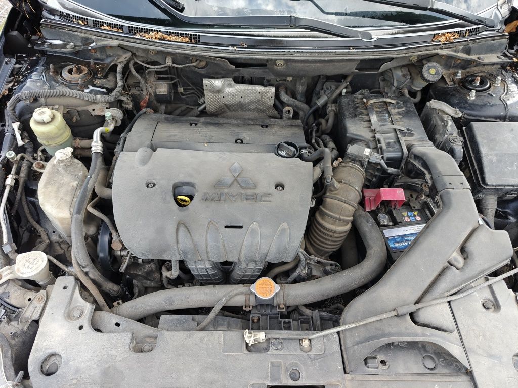 Mitsubishi Lancer 1,8 benzyna Zamiana
