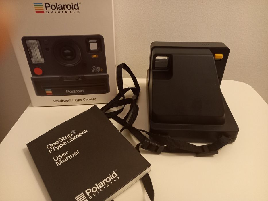 Máquina Fotográfica Instantânea Polaroid. Como nova. Excelente Estado.