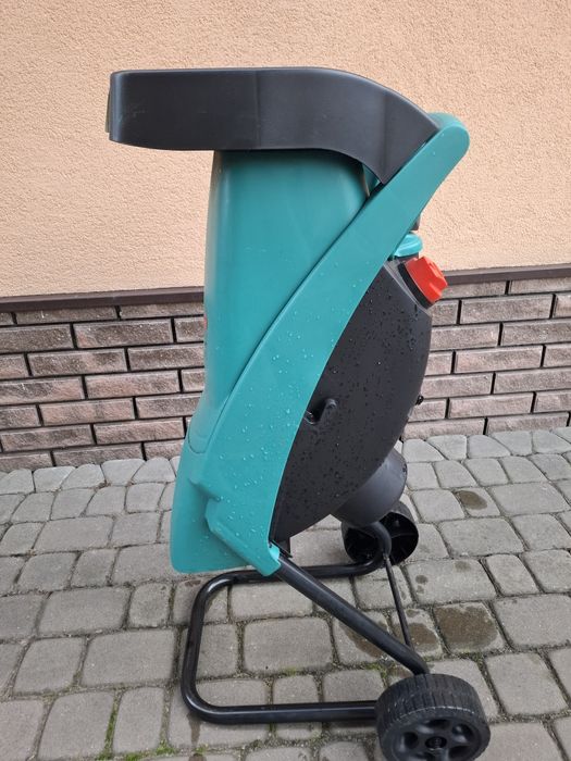 Садовий подрібнювач гілок Bosch
