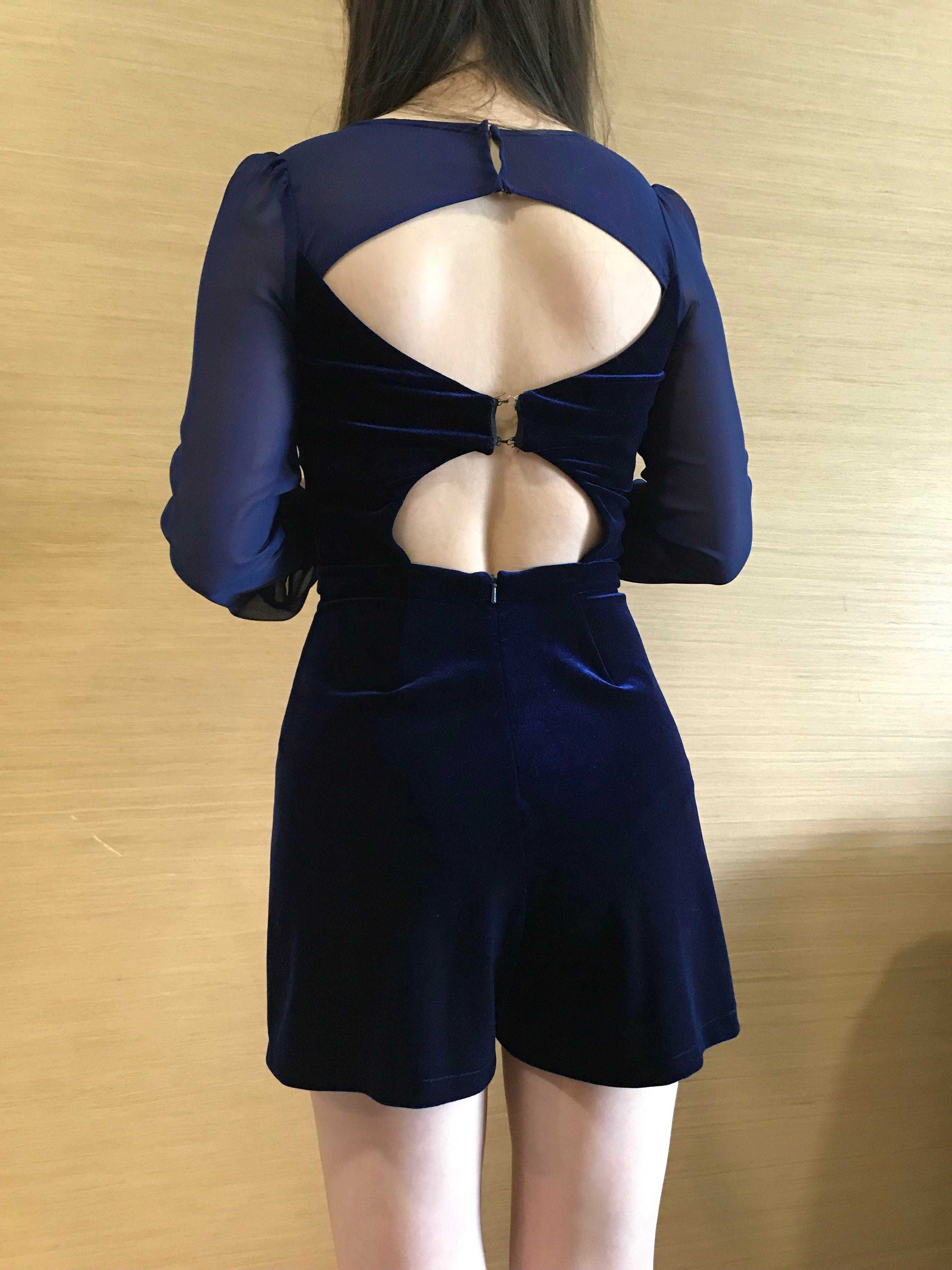 Krótki aksamitny błękitny krótki kombinezon Topshop M 38 niebieski