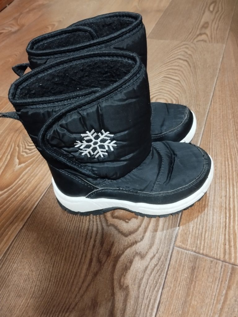 Зимние ботинки дутики