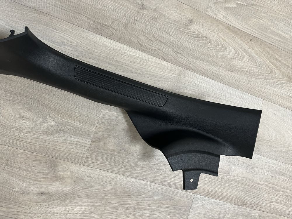 Поріг з підсвіткою для Volkswagen e-Golf / Golf 7 R (5G4853370K)