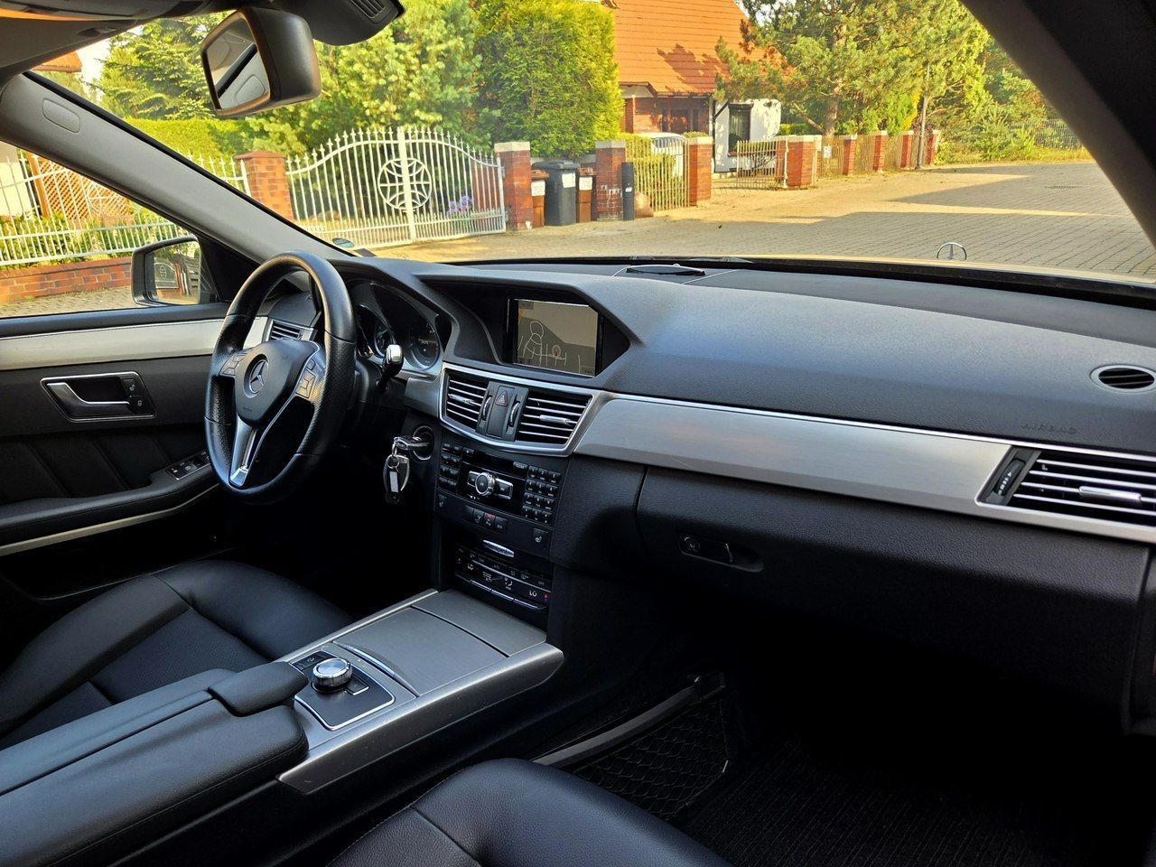 Mercedes-Benz Klasa E E350 CDI Avantgarde Blueefficiency 265KM 2013r