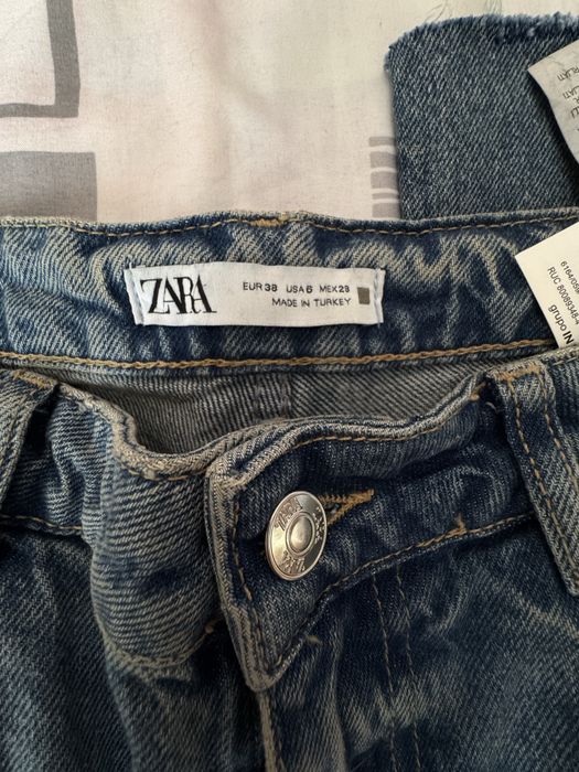 Трендові джинси ZARA