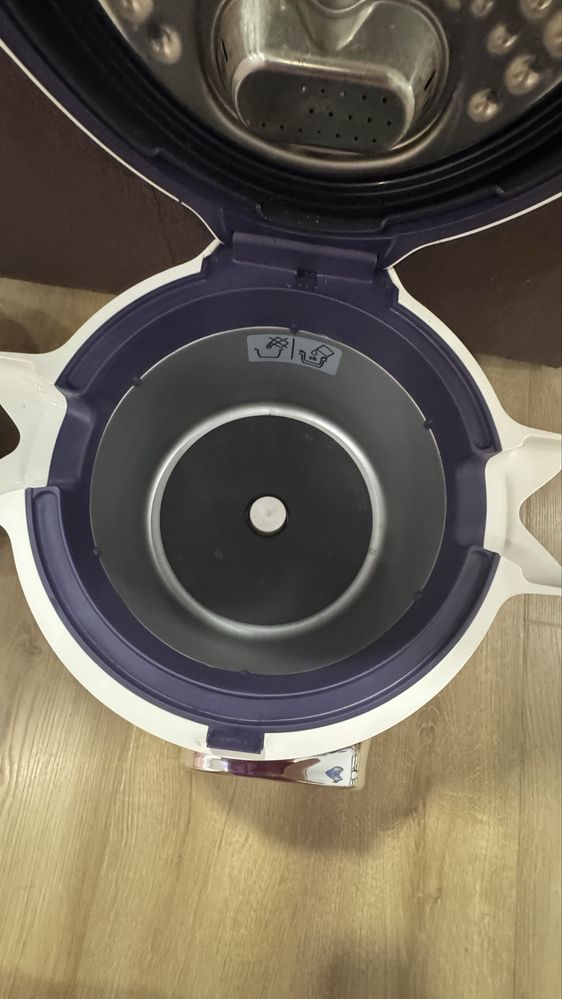 Продам мультиварку Moulinex Cook4me  новая