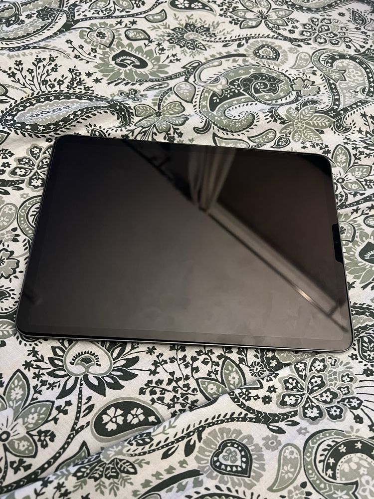 iPad Pro 11” 3 Gen M1 128GB nie włącza sie