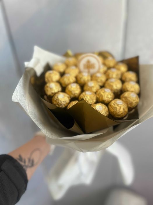 bukiet słodyczy, ferrero, komunia, prezent,