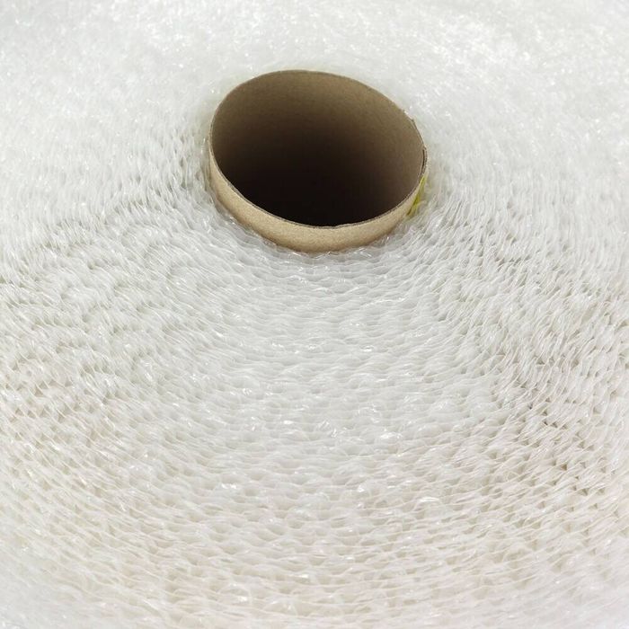 Срочно продам плівку повітряно-бульбашкова (50 метрів в рулоні)