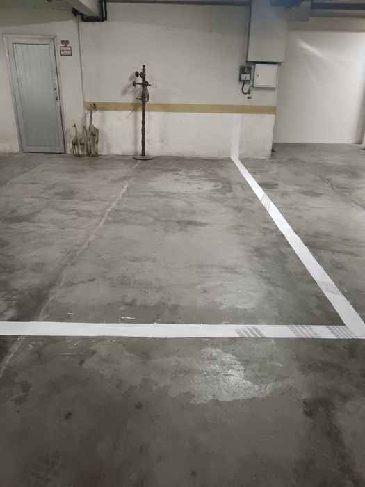 Garagem / estacionamento