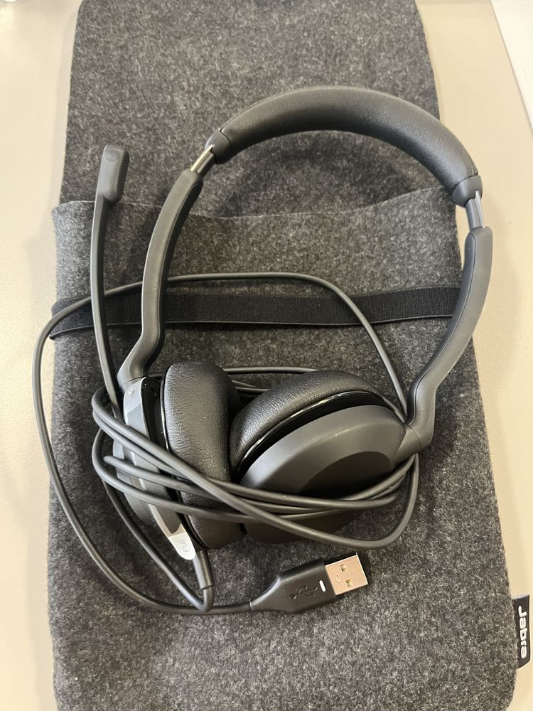 Auriculares Jabra evolve2 30 SE