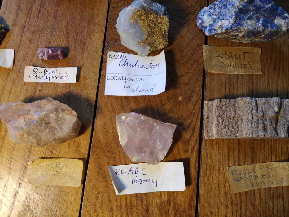Kolekcja kamieni minerałów z całego świata ok 25 szt