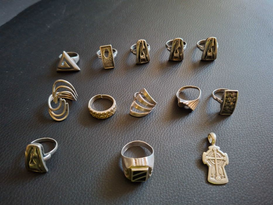 Pierścionki srebrne różne próby 80 gram