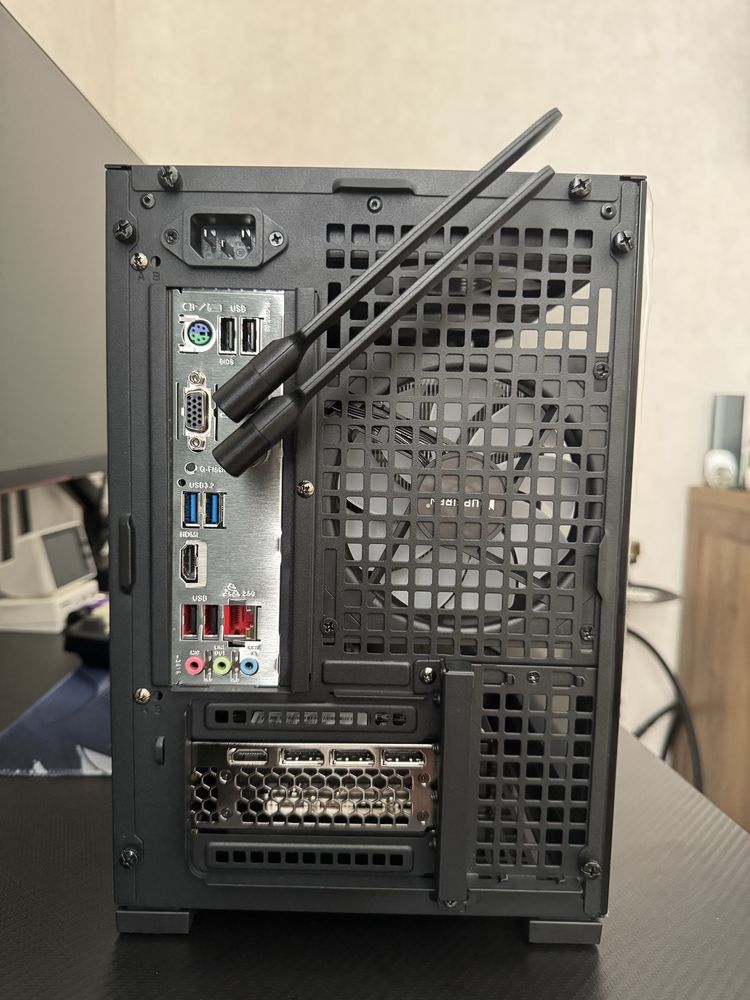 ПК Ryzen 8400F/B650M/32GB DDR5/RTX5070/1TB+240GB SSD/850W