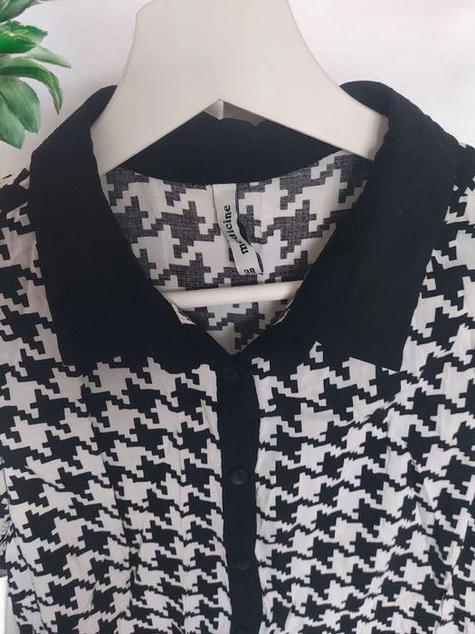 Bluzka pepitka ptaki czarno-biała bez rękawów unikat vintage creative