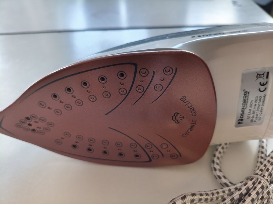 Żelazko turystyczne Rosenberg 1500W